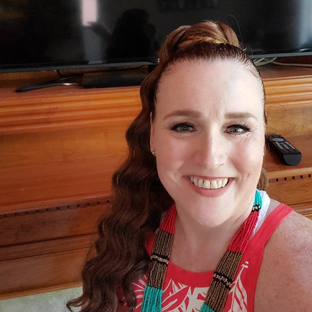 Meet your Posher, Milissa